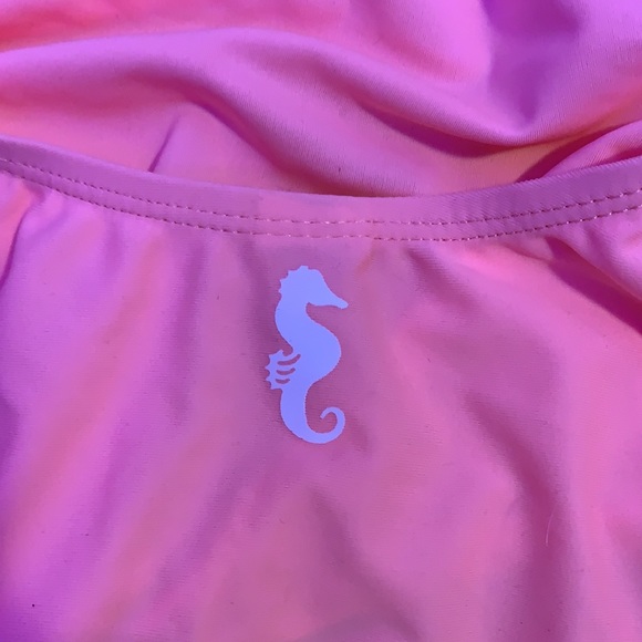 One piece backless bathing suits - Picture 3 of 4